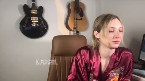 skylerluvsuuu online show from 01.18.25