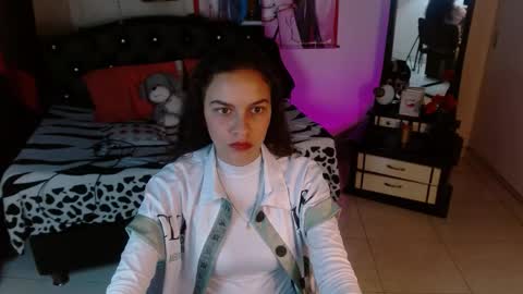 skyloverhot online show from 10.23.25