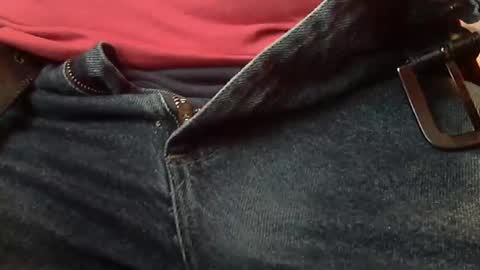 Snapshot of skypylot chatting on 01.12.25 ResqPylot2 online show from 01.12.25