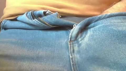 Snapshot of skypylot chatting on 03.08.25 ResqPylot2 online show from 03.08.25