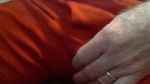 Snapshot of skypylot chatting on 11.19.25 ResqPylot2 online show from 11.19.25