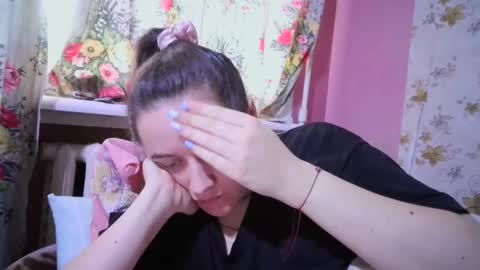 skyressie333 online show from 01.13.25