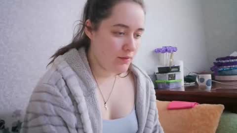 skyressie333 online show from 02.19.25