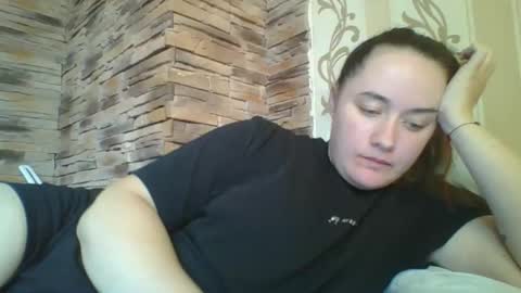 skyressie333 online show from 10.15.25