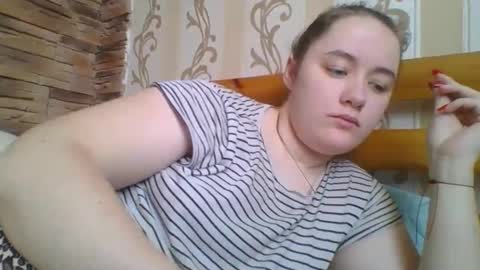 skyressie333 online show from 02.17.26