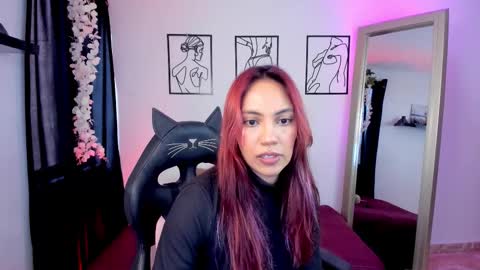 Snapshot of skyssoul chatting on 09.17.25 cielo online show from 09.17.25