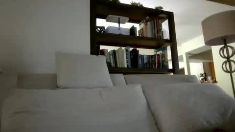 Snapshot of skywinters chatting on 10.07.25 Sky Winters online show from 10.07.25