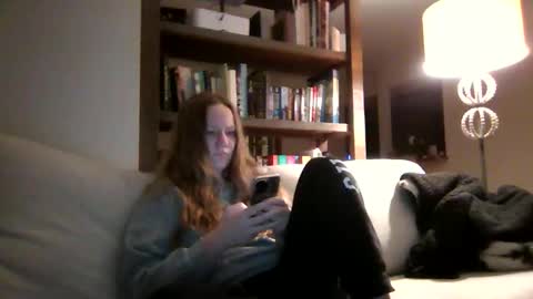 Sky Winters online show from 10.18.25