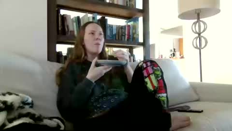 Sky Winters online show from 10.19.25