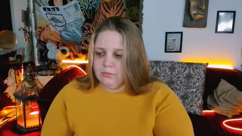 Snapshot of sladadeew chatting on 01.17.26 Slada Deew online show from 01.17.26