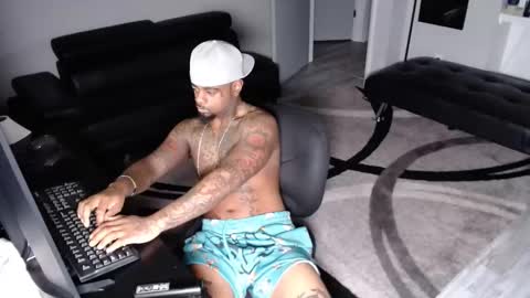 Snapshot of slangondemhoes chatting on 02.11.25 nasty twitter KASHCARTERATL online show from 02.11.25
