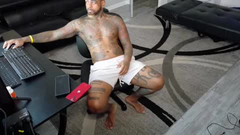 Snapshot of slangondemhoes chatting on 09.16.25 nasty twitter KASHCARTERATL online show from 09.16.25