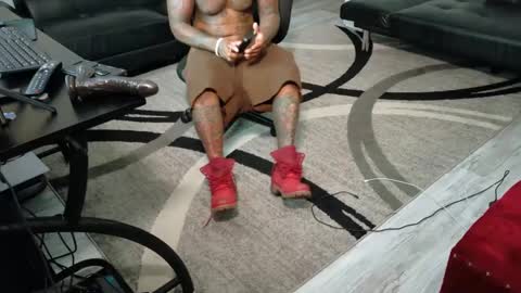 Snapshot of slangondemhoes chatting on 09.22.25 nasty twitter KASHCARTERATL online show from 09.22.25