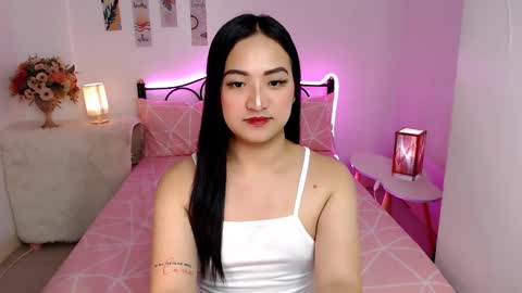 Queen Cyrine online show from 12.16.24