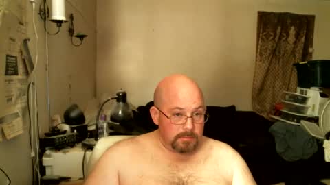 Snapshot of slavejim518 chatting on 01.19.26 slavejim online show from 01.19.26