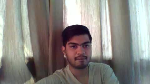 Snapshot of slavesj18 chatting on 11.30.25 Add me on hangout sjcool1998 online show from 11.30.25