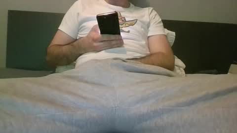 Snapshot of sleepless19 chatting on 03.15.26 sleepless19 online show from 03.15.26