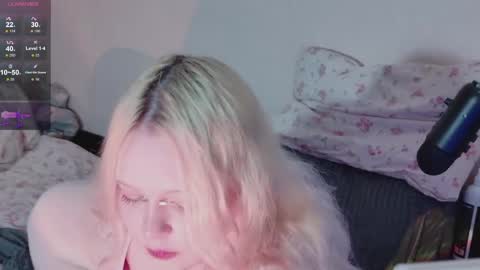 SleepyHeadCat online show from 04.07.26