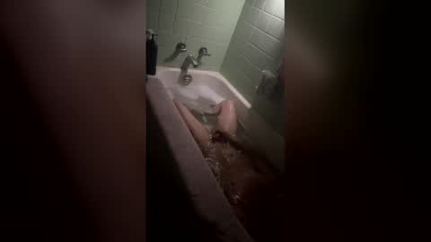 slicknick1988 online show from 04.12.26