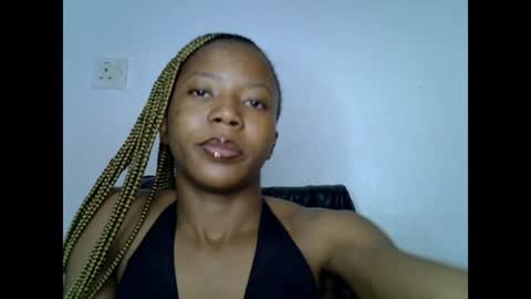 Snapshot of slim_ebonypet chatting on 06.17.26 Crystal online show from 06.17.26