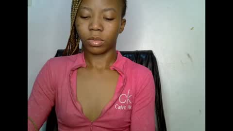 Snapshot of slim_ebonypet chatting on 07.03.26 Crystal online show from 07.03.26
