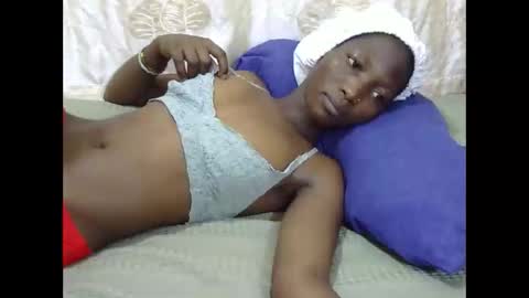 slim_kiteey online show from 10.08.25