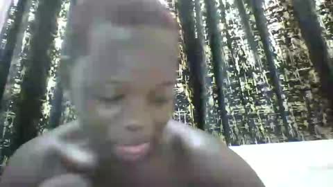 slim_petite_ebony online show from 01.16.25