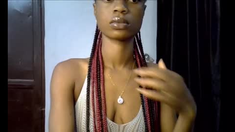 Snapshot of slim_petitqueen chatting on 11.27.25 Alice online show from 11.27.25