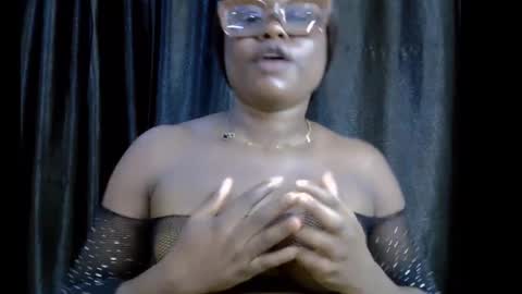 Tems online show from 11.11.25