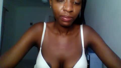 slimandthick1 online show from 04.22.26