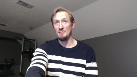 Snapshot of slimjp chatting on 12.25.24 slimjp online show from 12.25.24