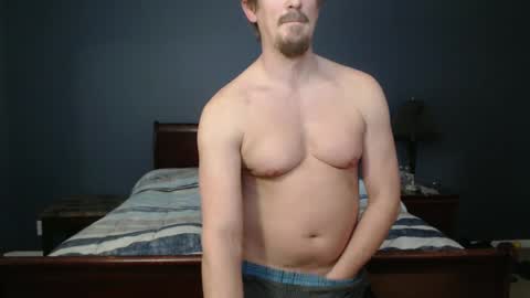 Snapshot of slimjp chatting on 02.01.25 slimjp online show from 02.01.25