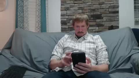 Snapshot of slimjp chatting on 11.03.25 slimjp online show from 11.03.25