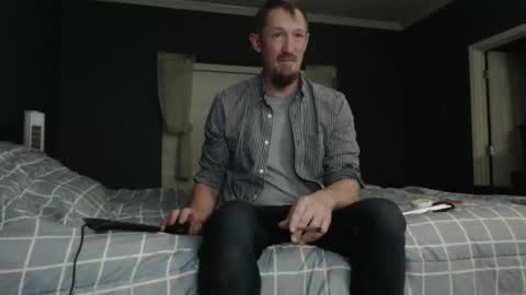 Snapshot of slimjp chatting on 12.01.25 slimjp online show from 12.01.25