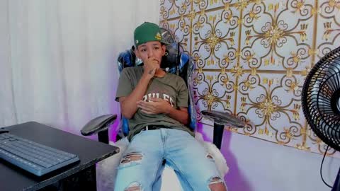 SlimLatino  online show from 04.07.26