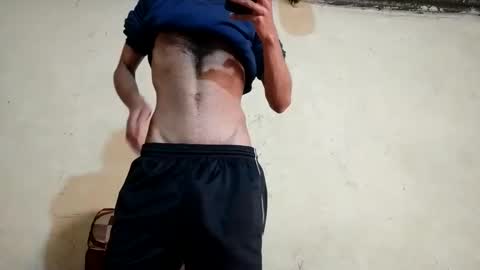 Snapshot of slimshaddyxx chatting on 01.06.25 Prince online show from 01.06.25