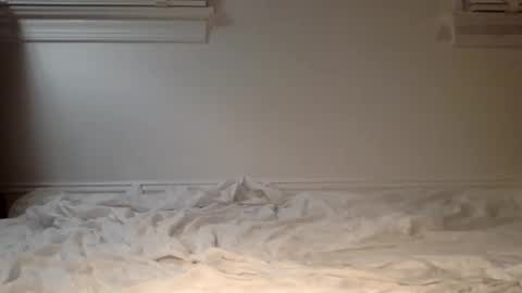 Snapshot of slimsmoothsubboy chatting on 01.25.25 slimsmoothsubboy online show from 01.25.25