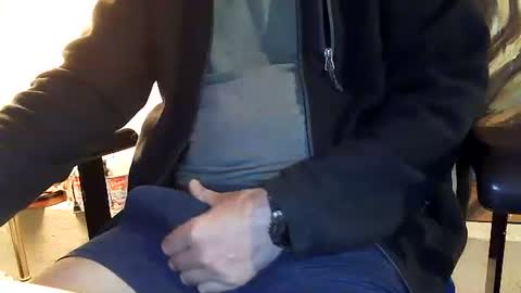 SlowGrow Uncut online show from 12.02.24