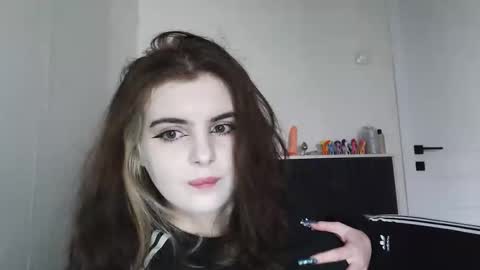 sloomonata online show from 09.15.25