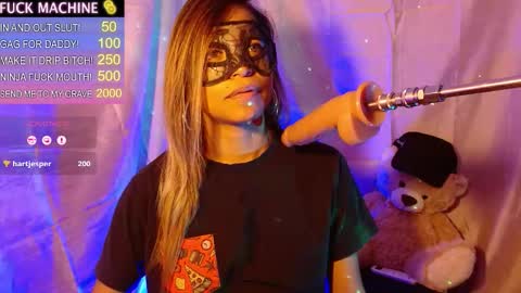 Snapshot of sloppylucy chatting on 09.16.25 SloppyLucy online show from 09.16.25