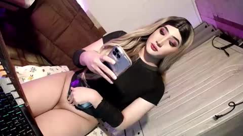 Nathalie online show from 05.22.26
