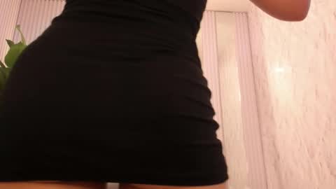 Snapshot of slut_milf4u chatting on 03.05.26 Paola online show from 03.05.26