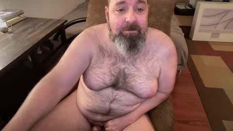 Snapshot of slut_slave_cfnm chatting on 12.22.24 slut online show from 12.22.24