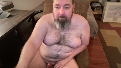 Snapshot of slut_slave_cfnm chatting on 12.28.24 slut online show from 12.28.24