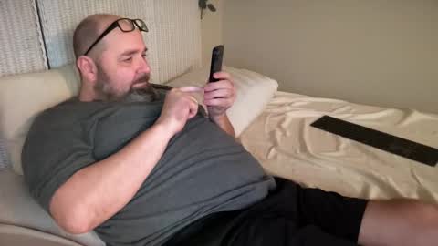 Snapshot of slut_slave_cfnm chatting on 10.05.25 slut online show from 10.05.25
