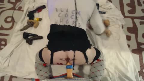 Snapshot of slutgurl_pdx chatting on 02.07.25 slutgurl_pdx online show from 02.07.25