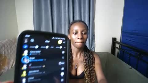 slutty_baddie online show from 10.16.25