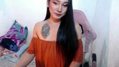 Snapshot of slutty_classyxx chatting on 02.08.26 Lovie online show from 02.08.26