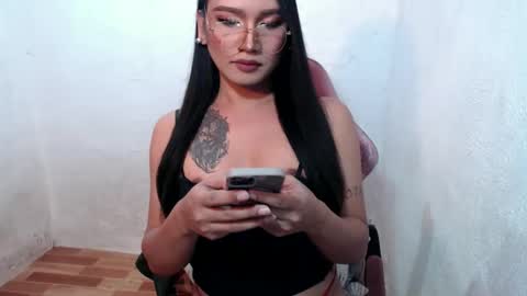 Snapshot of slutty_classyxx chatting on 02.26.26 Lovie online show from 02.26.26