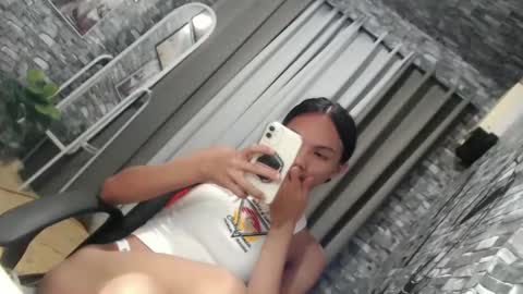 Snapshot of sluttychie chatting on 02.27.25 CHIE CHIE online show from 02.27.25